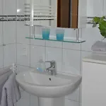 Quarto em Acomodações Particulares Bebensee Edda Dz *